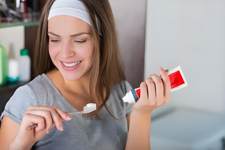 The Benefits of Using Fluoride Toothpaste: A Comprehensive Guide to Stronger, Healthier Teeth