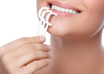 The Indispensable Role of Dental Floss in Maintaining Optimal Oral Health