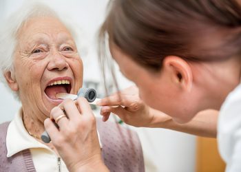 Preventing Oral Diseases in the Elderly: A Comprehensive Guide for a Healthier Smile