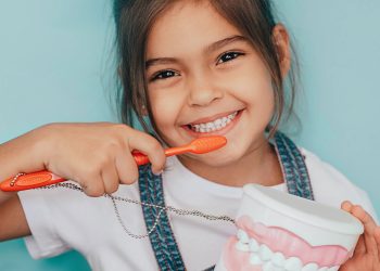 The Necessity of Stainless Steel Crowns for Children’s Deciduous Teeth: Understanding Their Importance