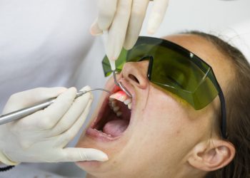 What Are the Advantages of Laser Treatment in Dentistry? Is It Really More Effective Than Traditional Methods?