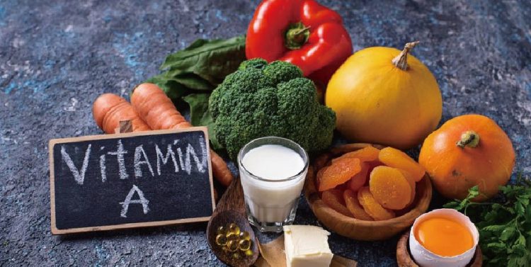 What Role Do Vitamins and Minerals Play in Oral Health? How Can You Obtain These Nutrients Through Diet?