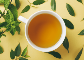 Does Drinking Coffee and Tea Cause Teeth to Stain? How to Prevent Teeth from Yellowing?