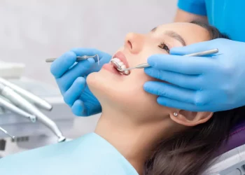 How Does Alcohol Affect Your Teeth? The Hidden Risks of Drinking for Your Oral Health