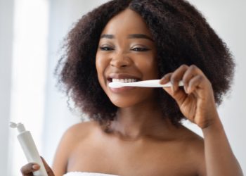 You Know the Right Brushing Technique? Make Sure You Brush Twice a Day!