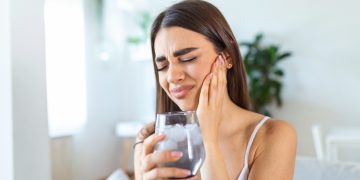 What Causes Bleeding and Swollen Gums? How to Restore Oral Health Through Treatment