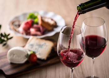 Do You Know Which Foods Accelerate Tooth Decay and Erosion?