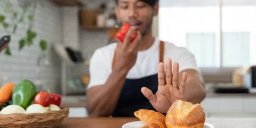 The Dangers of Sugary and Acidic Foods on Teeth: How to Minimize Their Impact