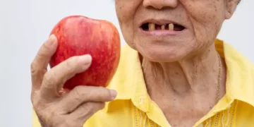 The Midnight Grind: Is Your Poor Sleep Secretly Destroying Your Smile?