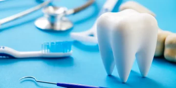 Is It Really Possible to Maintain Excellent Oral Care While Traveling?